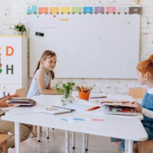 วิธีการเริ่มต้นสอนการพูดในช่วงแรกของชีวิต